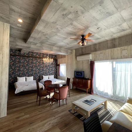 Wolf Pack Apartment 1002 Осака Екстериор снимка
