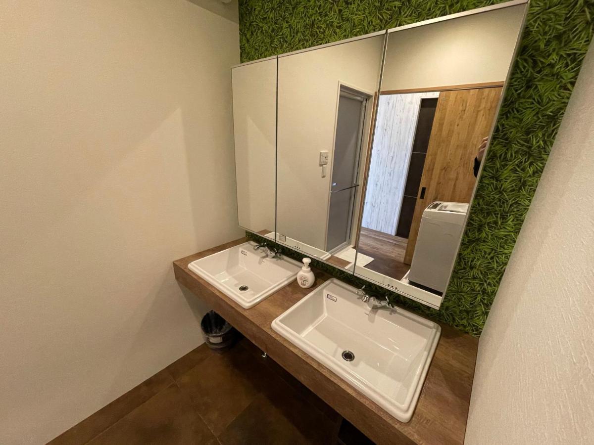 Wolf Pack Apartment 1002 Осака Екстериор снимка
