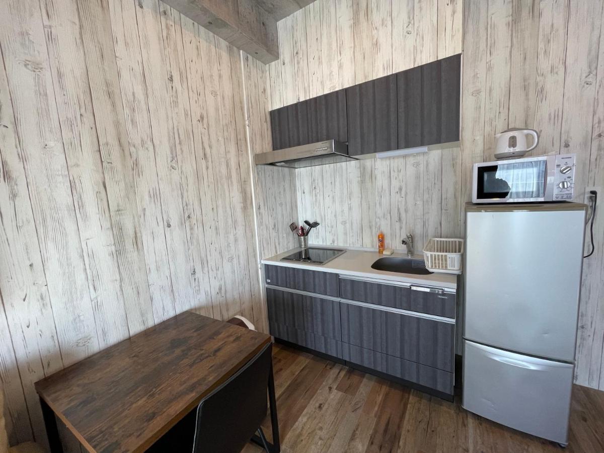 Wolf Pack Apartment 1002 Осака Екстериор снимка