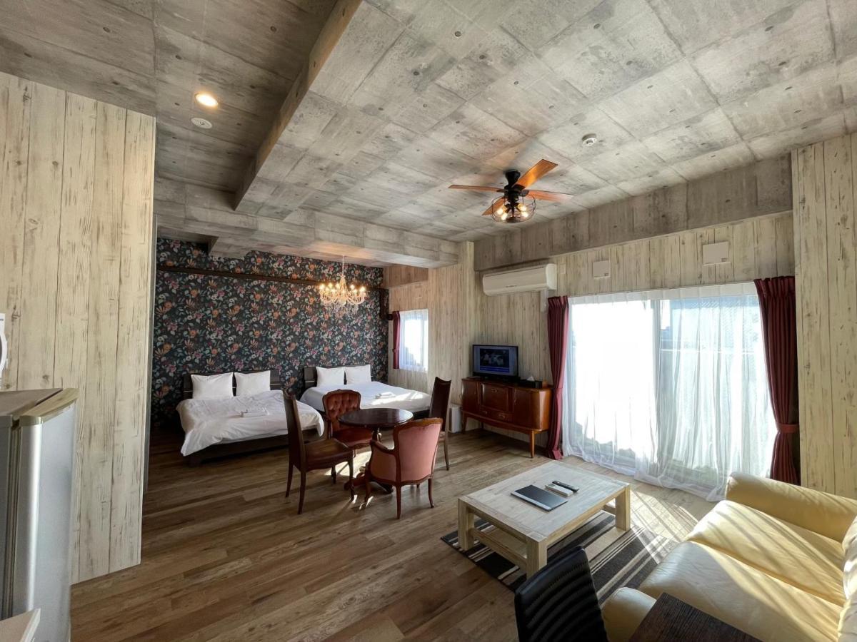 Wolf Pack Apartment 1002 Осака Екстериор снимка